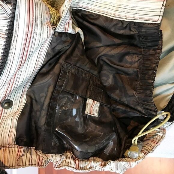 O'NEILL freedom series waterproof snowboard ski jacket 🌻💚 - Picture 8 of 16